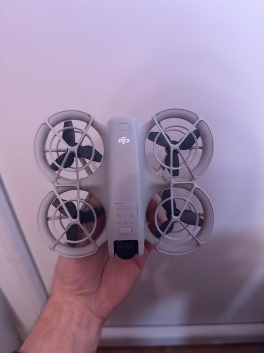 Drona DJI Neo Fly More Combo