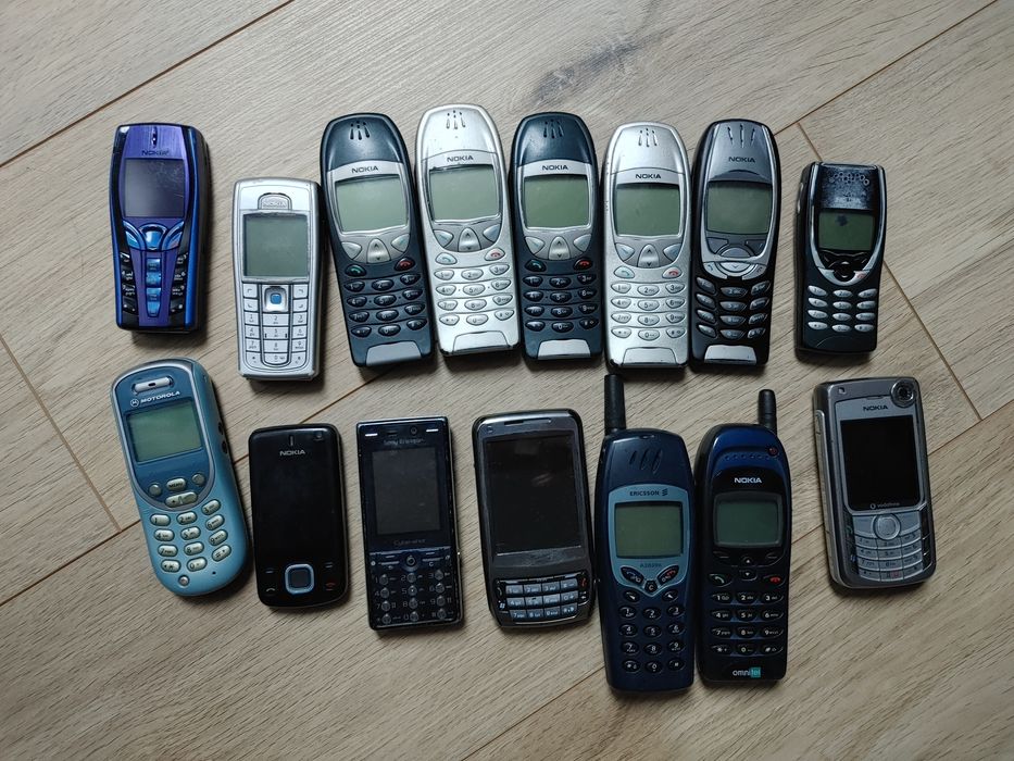 Jucarie Nokia 6210 6310 6150 Sony Ericsson K810i A2628s Mio 6680