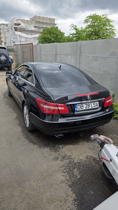 Se vinde auto Mercedes E250 CDI 2011 automat