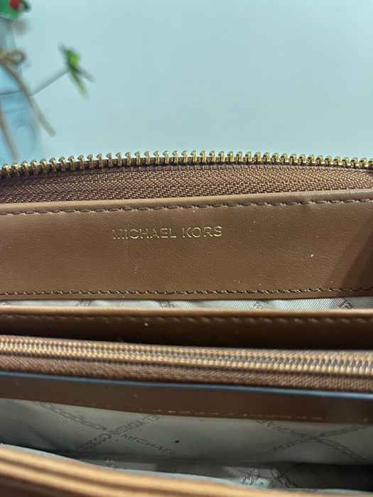 Оригинално Портмоне Michael Kors