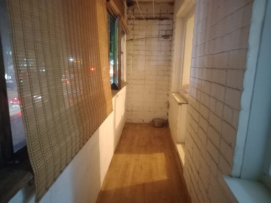 Продам квартиру в малосемейном общежитии