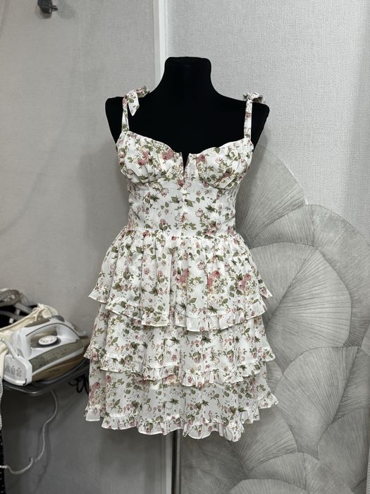 Воздушное платье в цветочек с воланами (Размер 40/S)