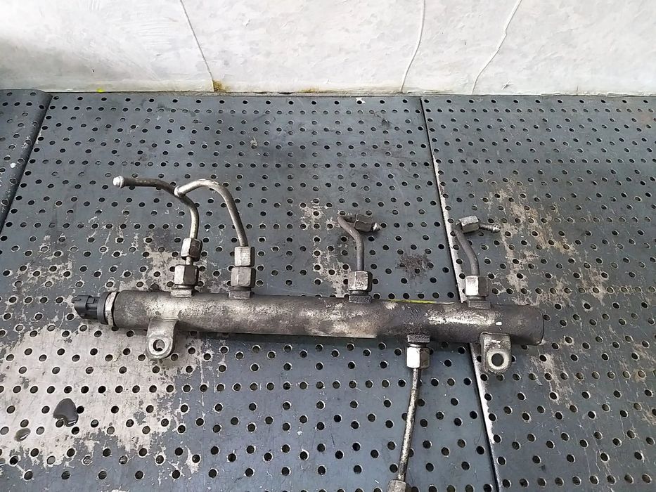 Rampa injectoare 2.3 d fiat ducato 0445214107