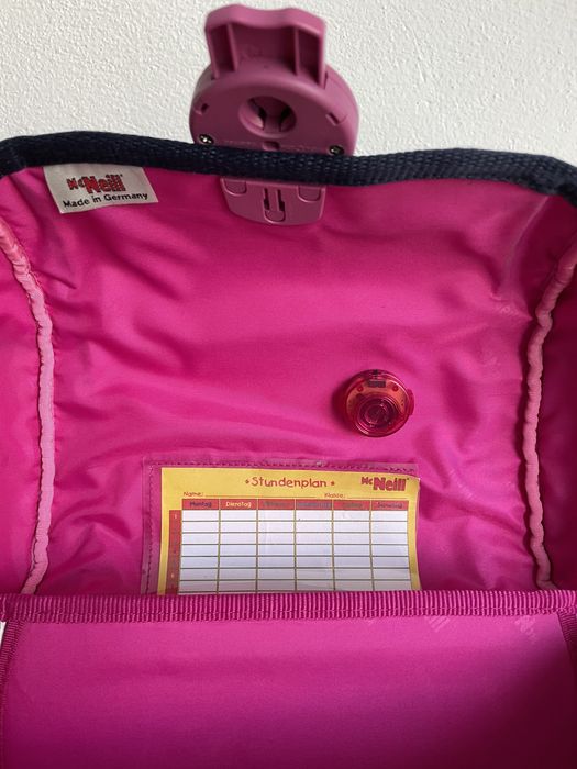 Ghiozdan ergonomic McNeill cu lumini Light 912S Ghiozdan fete