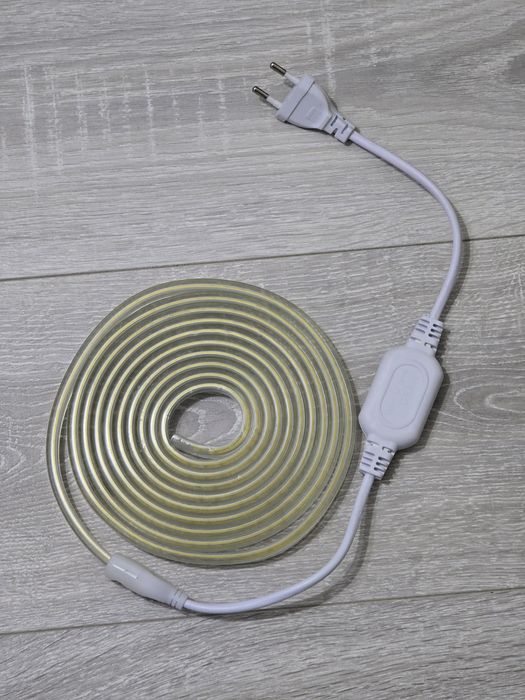 Bandă LED COB 220V 3m – Alb Natural 4000K, IP65, 360 LED/m