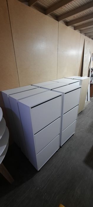 Продам обувницу. Новый.