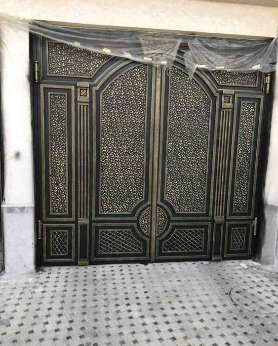 Барча Темир Дарвозаларни буюртма асосида тайёрлаб берилади.