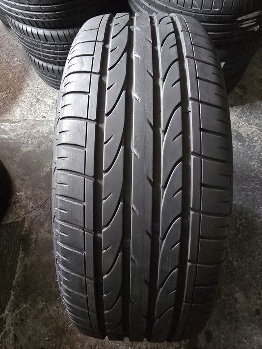 Bridgestone 235/45 R19 95V vară