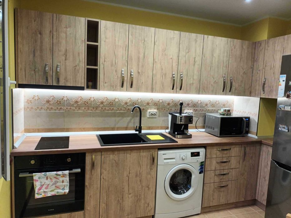 Продава се Тристаен апартамент в Бобов дол - 80 кв.м за 638 €/кв.м - Снимка #3