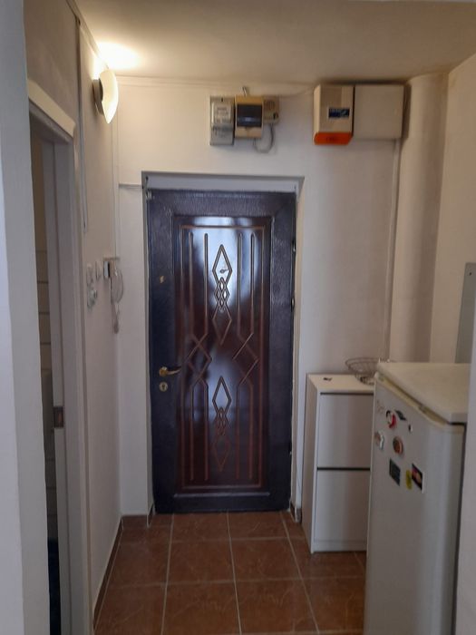 Închiriez garsonieră Nicolae Grigorescu 320 Eur/luna