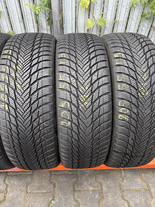 Anvelope Iarna 205/55/19 Bridgestone Blizzak LM001 205 55 19 R19