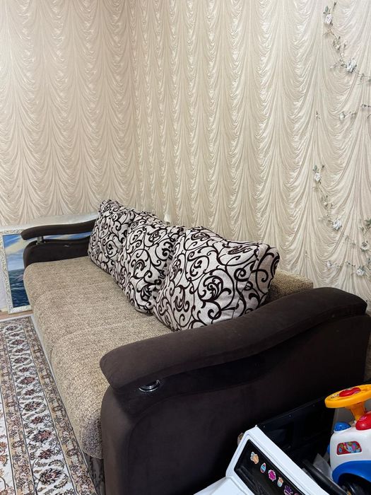 Продам диван б/у