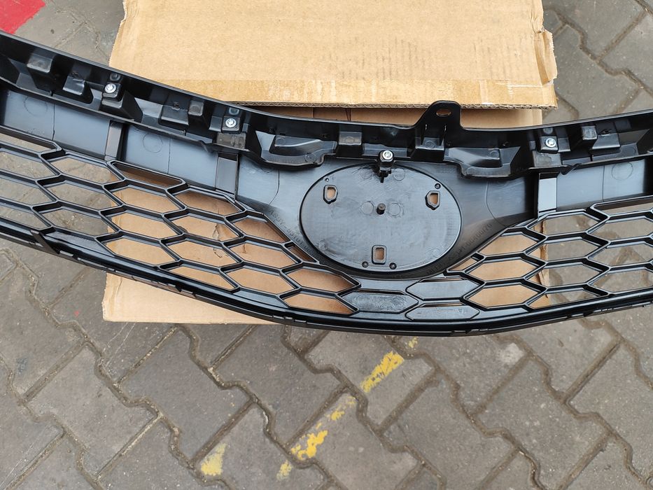 Решетка камри 50 SE