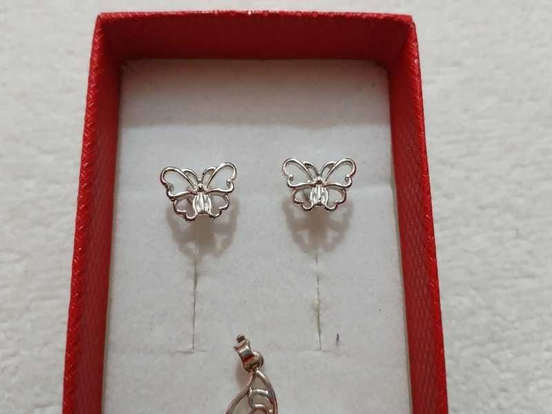 Set cercei și pandantiv