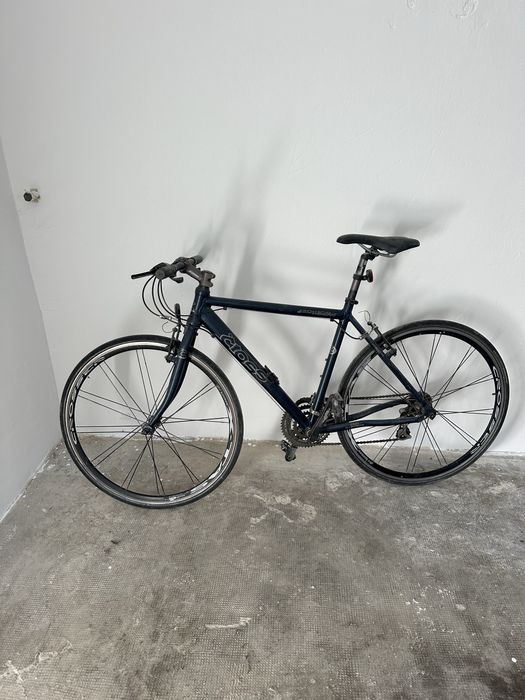 Bicicleta cross aluminiu