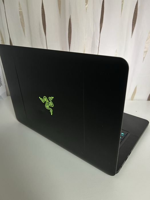 Laptop gaming| i7gen6| 16gb ram ddr4| GTX1060 6gb
