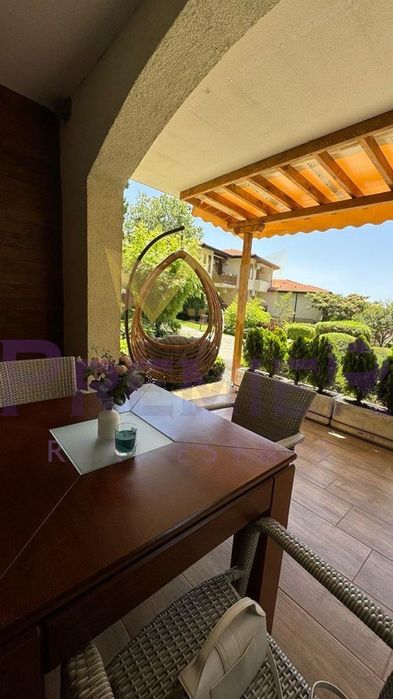 Продава се Двустаен апартамент в Свети Влас - 50 кв.м за 1224 €/кв.м - Снимка #1