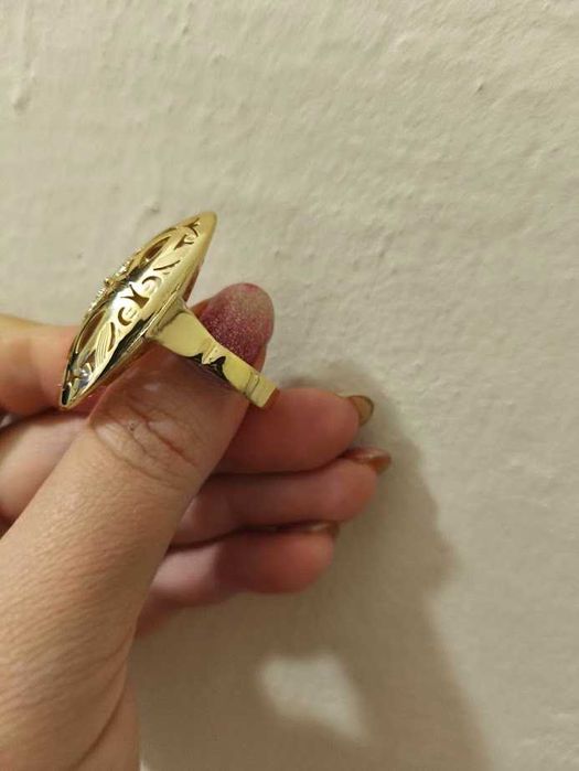 Позлатен пръстен