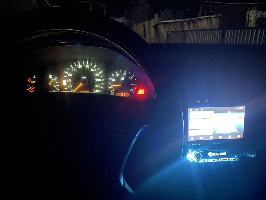 Мерседес w202 c180