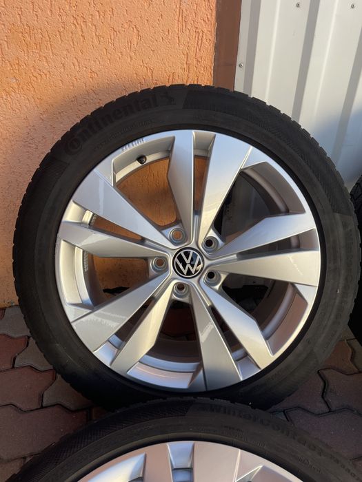 Jante de aluminiu originale VW R18 cu anvelope de iarna