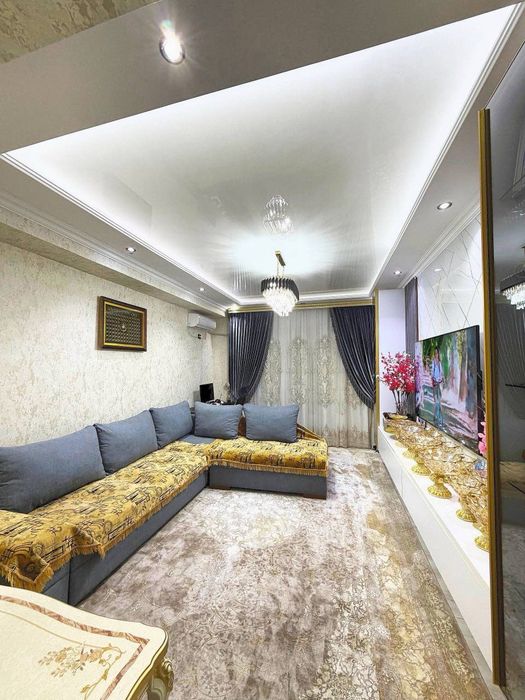 Dream House Продается 3 комнатная квартира ремонт 8-роддом, Глинка