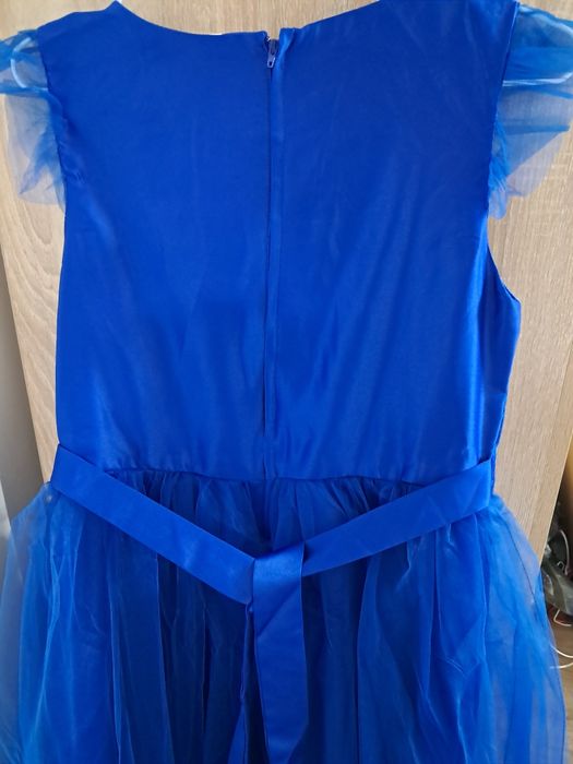 Официална рокля ЧИСТО НОВА