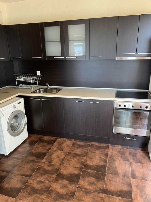 Апартаменти в самостоятелна слънчева сграда в гр. Благоевград