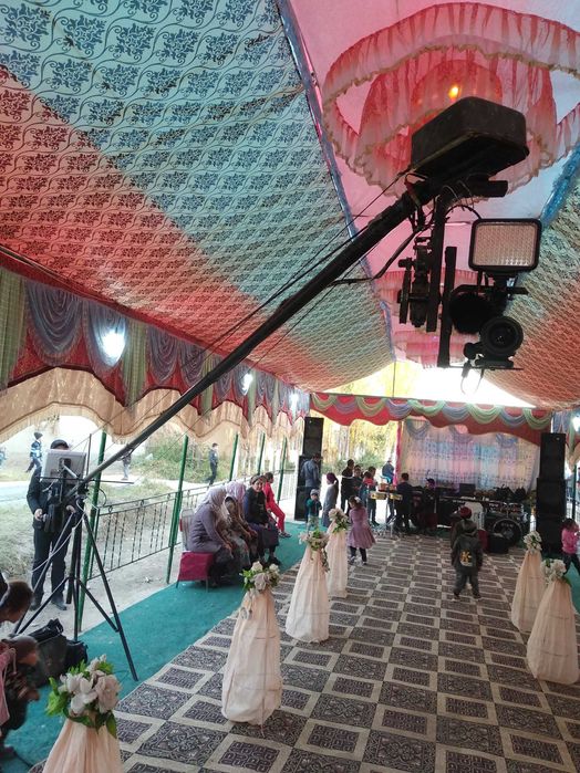 Video syomka uchun KRAN (2 galofkali) arzon narxda sotiladi!