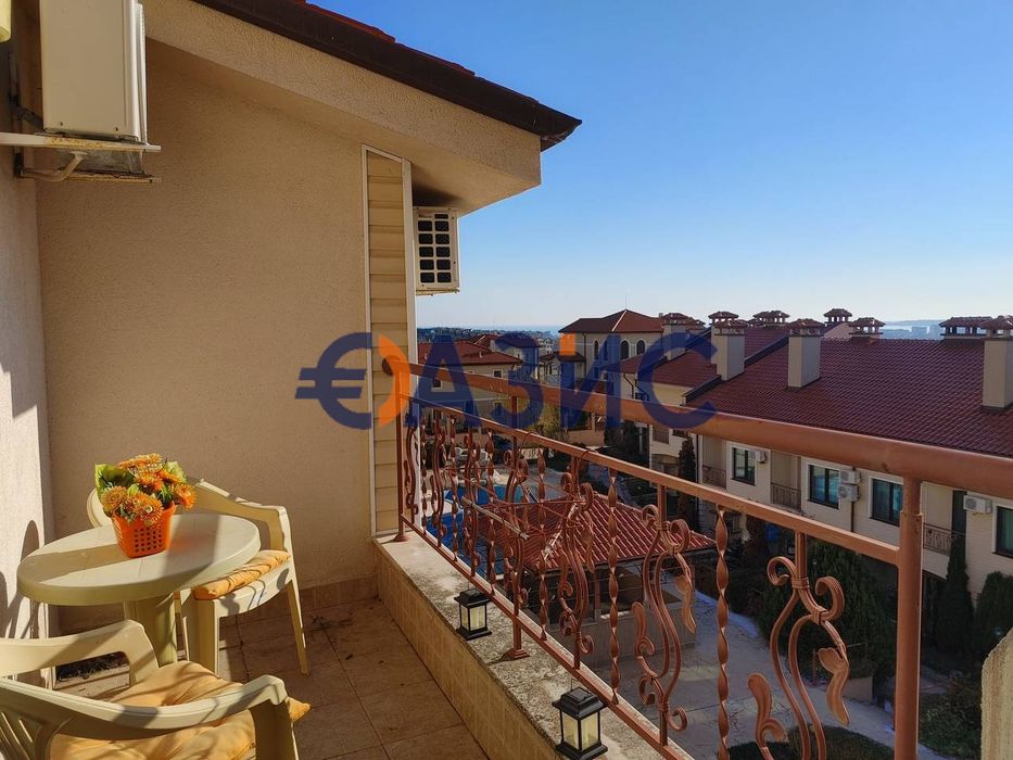 Просторно студио в Свети Никола, Кошарица, България, 60 кв. м, цена 50