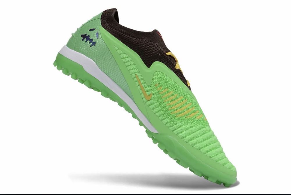 Nike Phantom