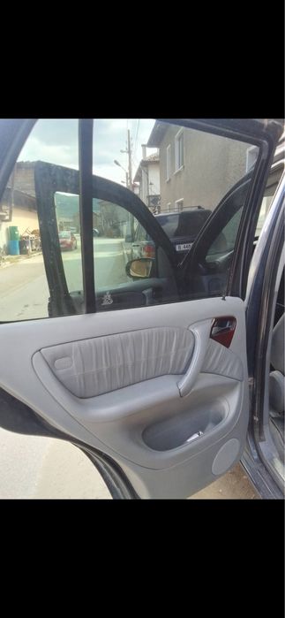 Продава се на части ML 270