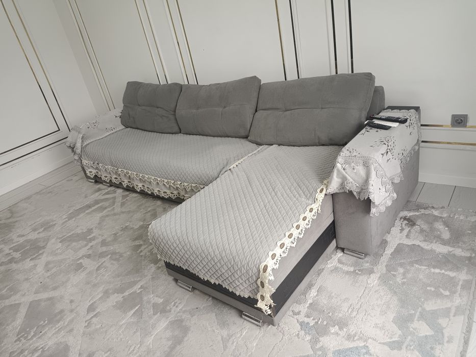 Продам диван угловой