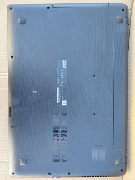 Laptop Lenovo V110 display spart