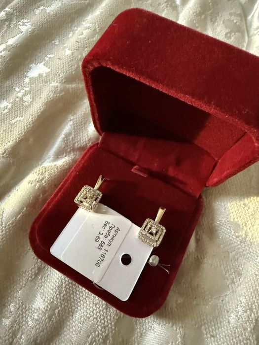 Золотые серьги , пробы 585