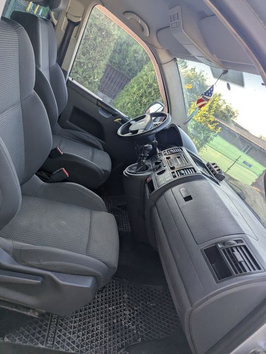 VOLKSWAGEN Caravelle 2009 — imagine 5