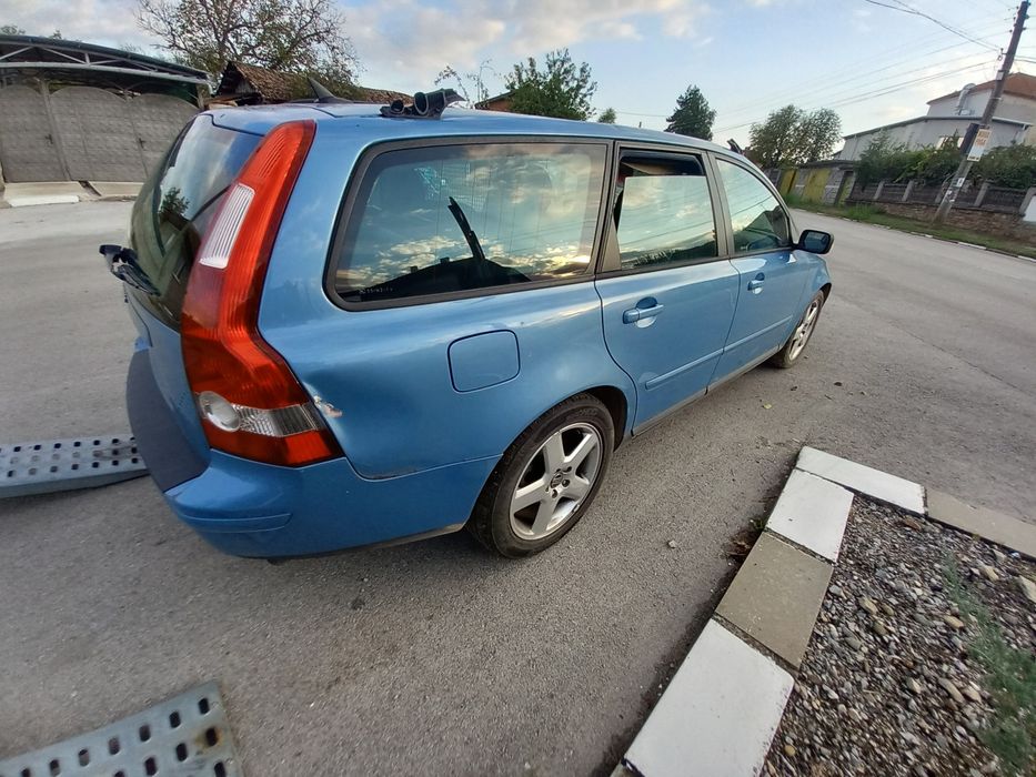 Volvo v50 НА части