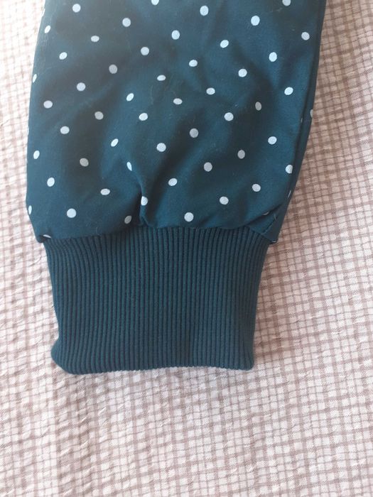 Дамско зимно яке Ragwear в тъмно-зелен цвят на точки, ново.