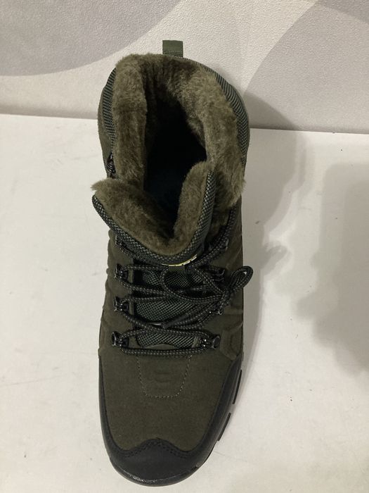 Продам ботинки на зиму