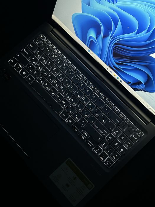 Ноутбук Asus Vivobook
