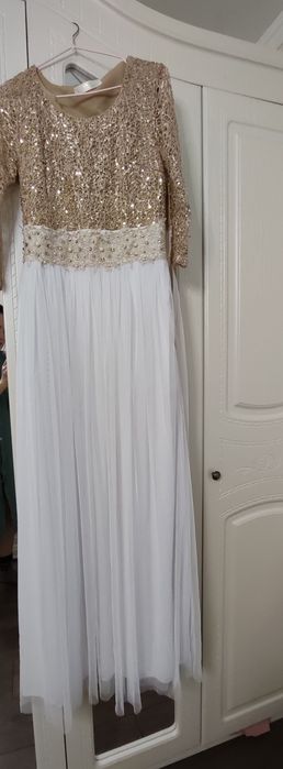 Платье нарядное вечернее