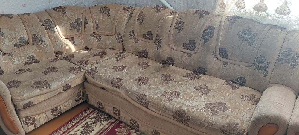 Диван и кресло. Б/у
