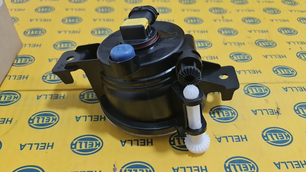 Lampa proiector ceata nou BMW X5 e70 facelift lci 2010+