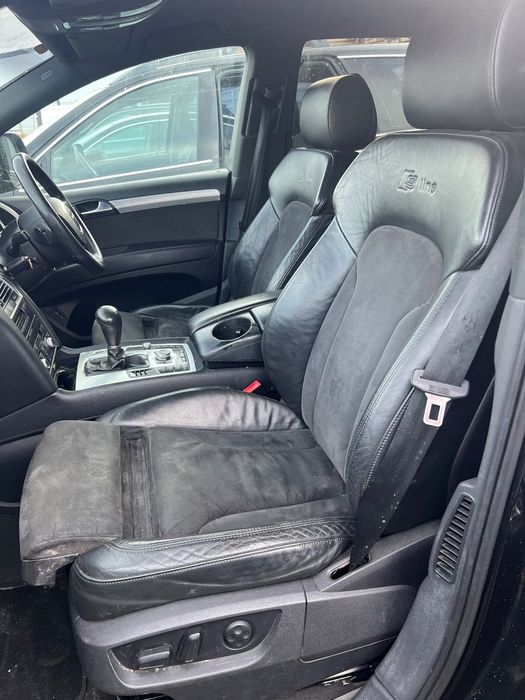 DEZMEMBREZ Piese AUDI Q7 Motor 3.0 Diesel Cod BUG Diesel Euro 4 Cutie de Viteze Automata Kit injectie injector injectoare Turbina Turbo pompa injectie inalta Bara Fata completa Capota Far Portiera Fata spate Stanga dreapta Oglinda Haion Luneta Interior pi