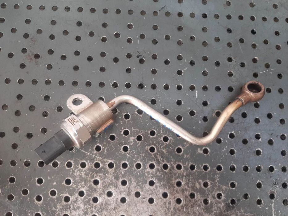 senzor presiune ulei 1.5 d b37d15a  bmw seria 1 f20 f21 857495302