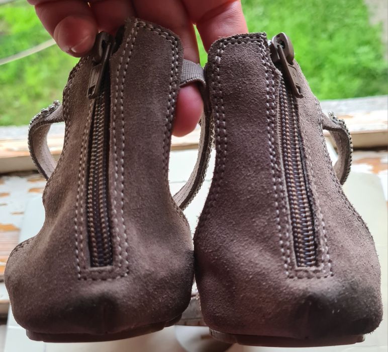 Sandale Il Laccio, nr. 39, piele întoarsă, noi