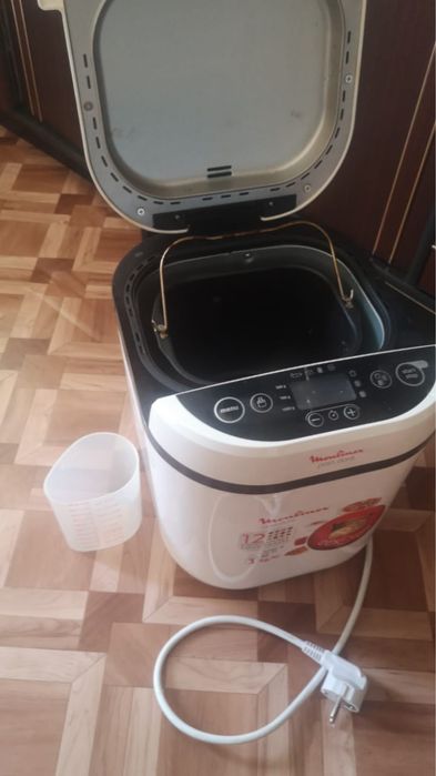 Хлебопечка