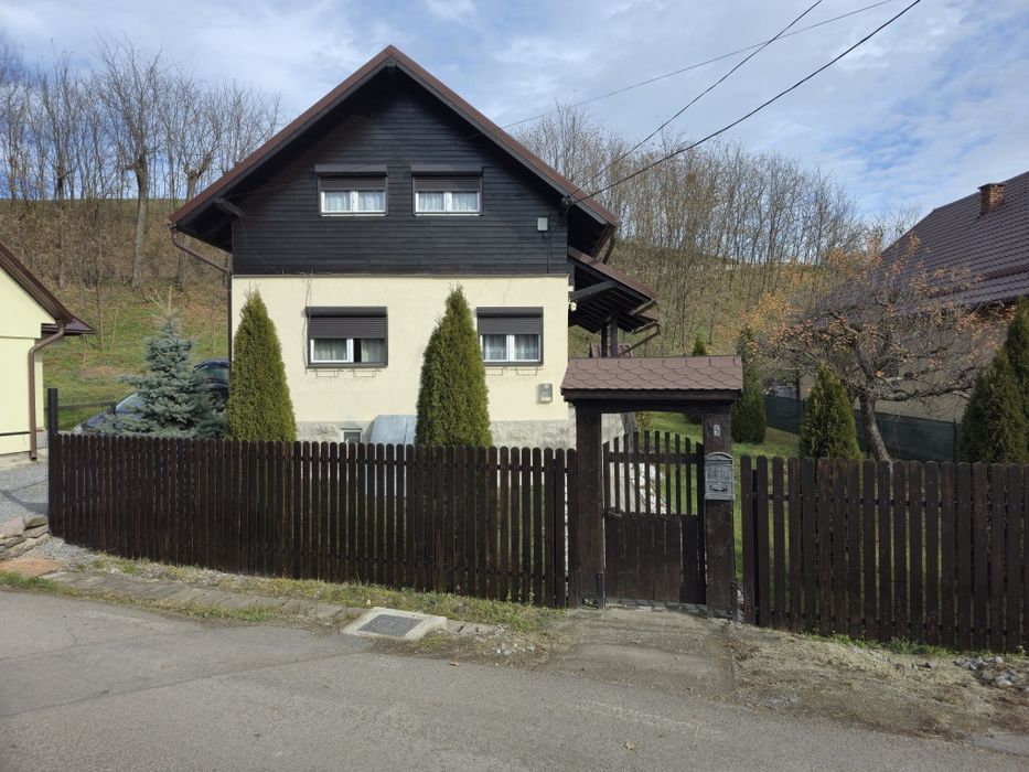Casa de vanzare in Subcetate