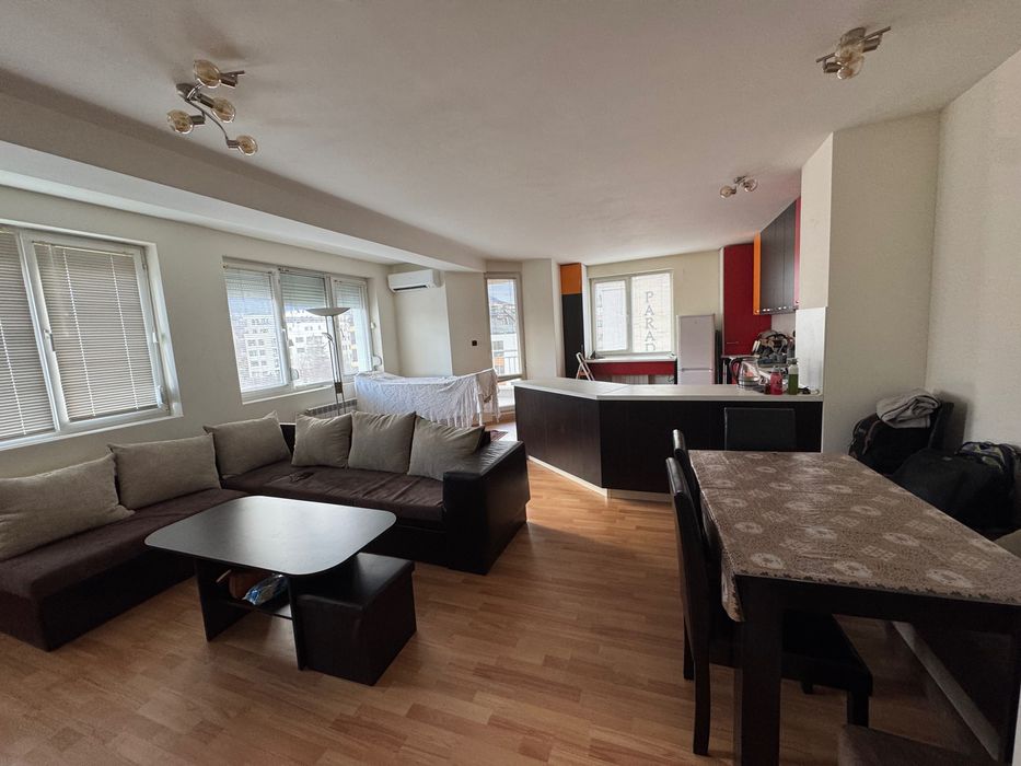 3-ст. апартамент Витоша/ Paradise Center -нова стража, отлична локация