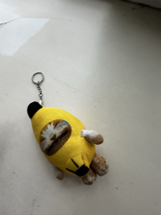 Игрушка-брелок banana cat