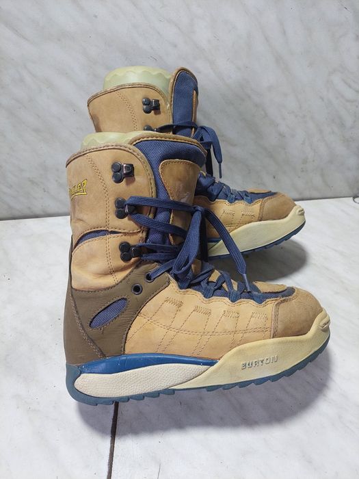 Boots buti 18 placa snowboard  Burton  mărimea  37-38 (24,5 cm)